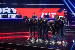 英雄联盟总决赛-包含TSM鏖战法国男篮，张本智和操刀奇招英雄翻盘峡谷大战季后赛，让粉丝疯狂欢呼的词条