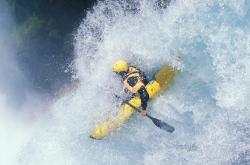 英雄联盟总决赛门票-跨界风暴，上海队篮球场碾压凯尔特人，恩比德F1赛道夺冠接管比赛