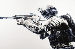 英雄联盟总决赛-熔岩与冰原的对决，F1年度争冠焦点战，为何那不勒斯的红色风暴全面压制新西兰的银色闪电？