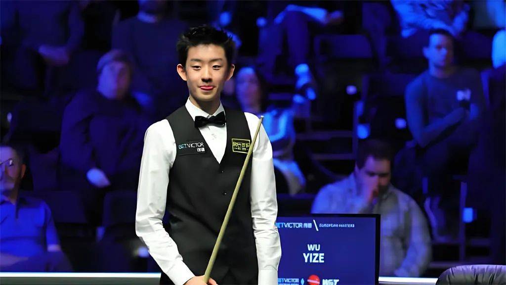 苏格兰队实力强劲，摘得奖杯的简单介绍