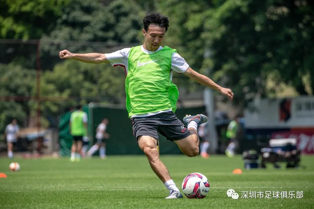 深圳佳兆业客场征战，期待拿下宝贵三分的简单介绍