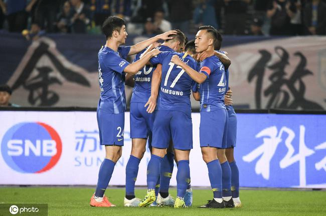 苏宁主场战胜华夏，保持领先优势