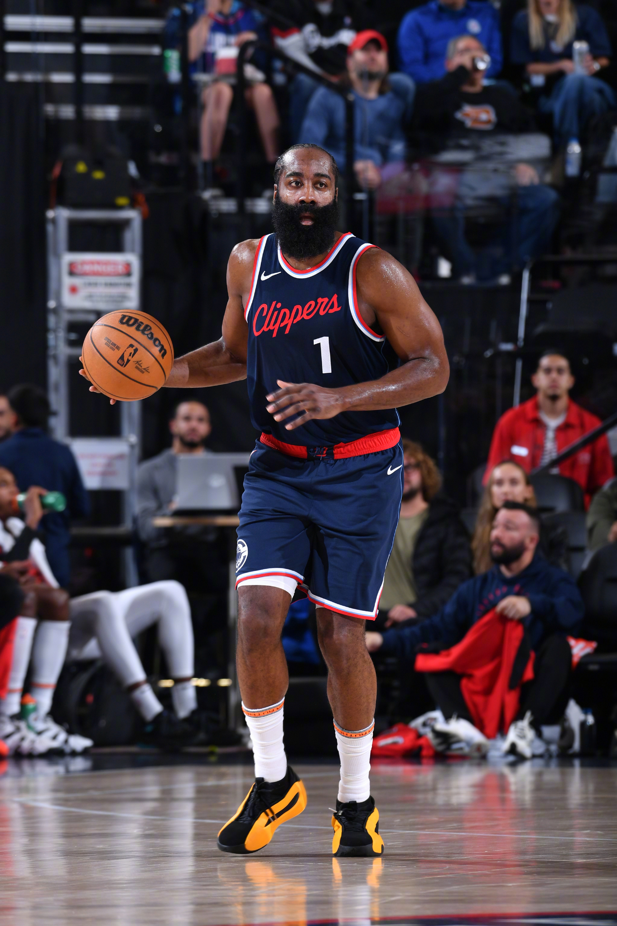 快船连胜结束,客场输球给奇才 快船连胜结束,客场输球给奇才