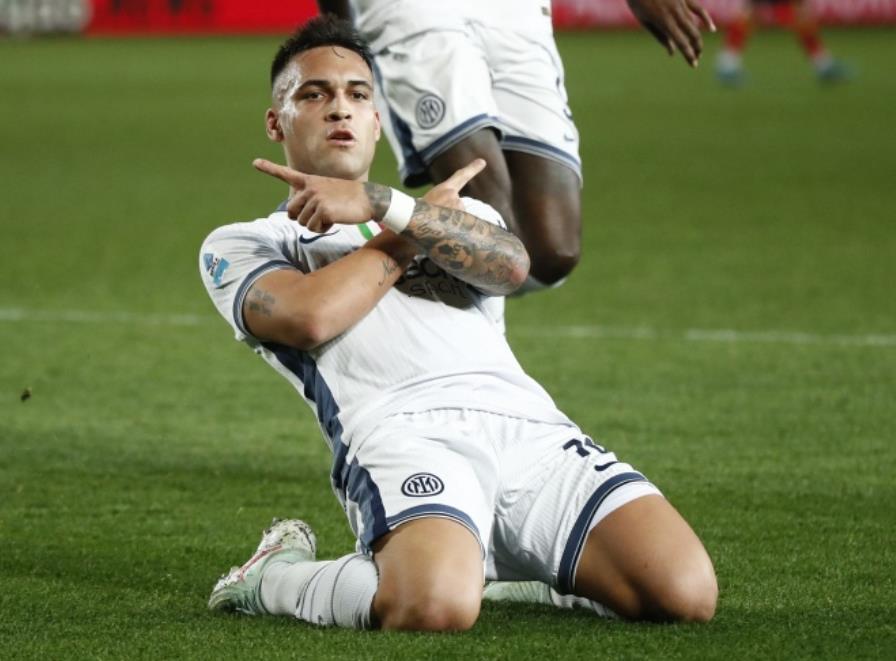 意大利足坛球员的训练日常曝光