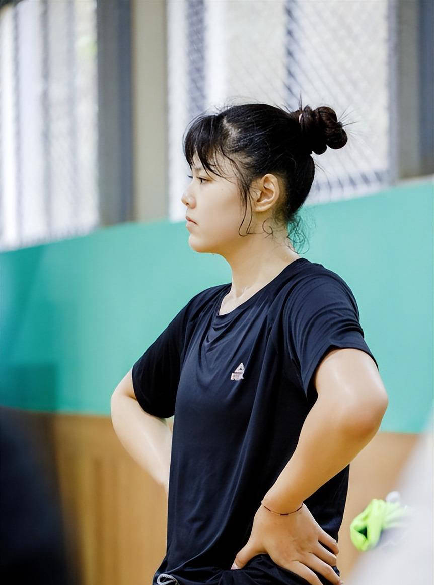 欧洲女篮队全力备战锦标赛，冲击桂冠