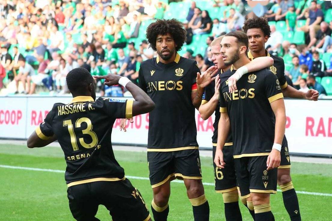 巴黎豪取连胜，坚守积分榜榜首！的简单介绍