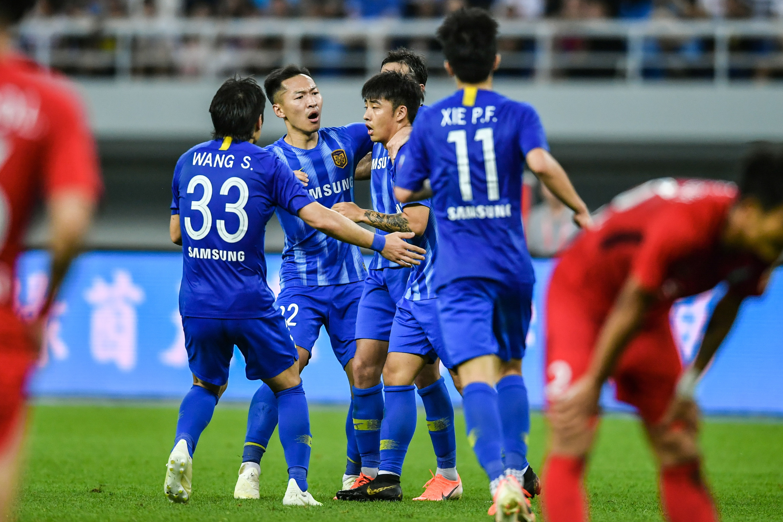 包含苏宁-战平华夏，保持不败气焰，继续领跑积分榜！的词条