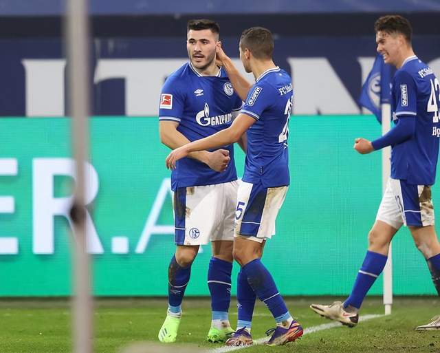 沙尔克客场逼平沃尔夫斯堡，保持不败的简单介绍