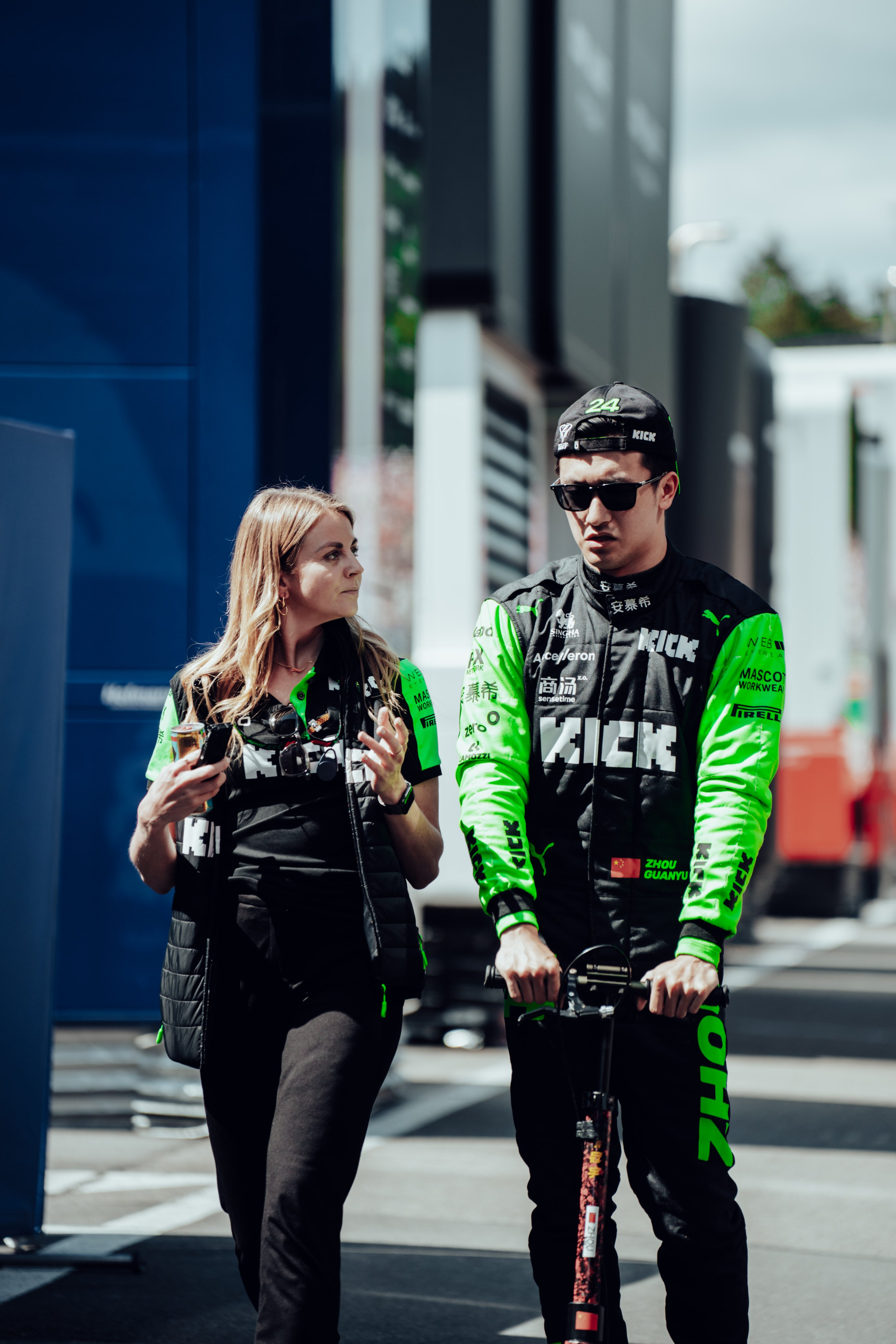 红牛车队翻盘哈斯车队，周冠宇扛起全队的简单介绍