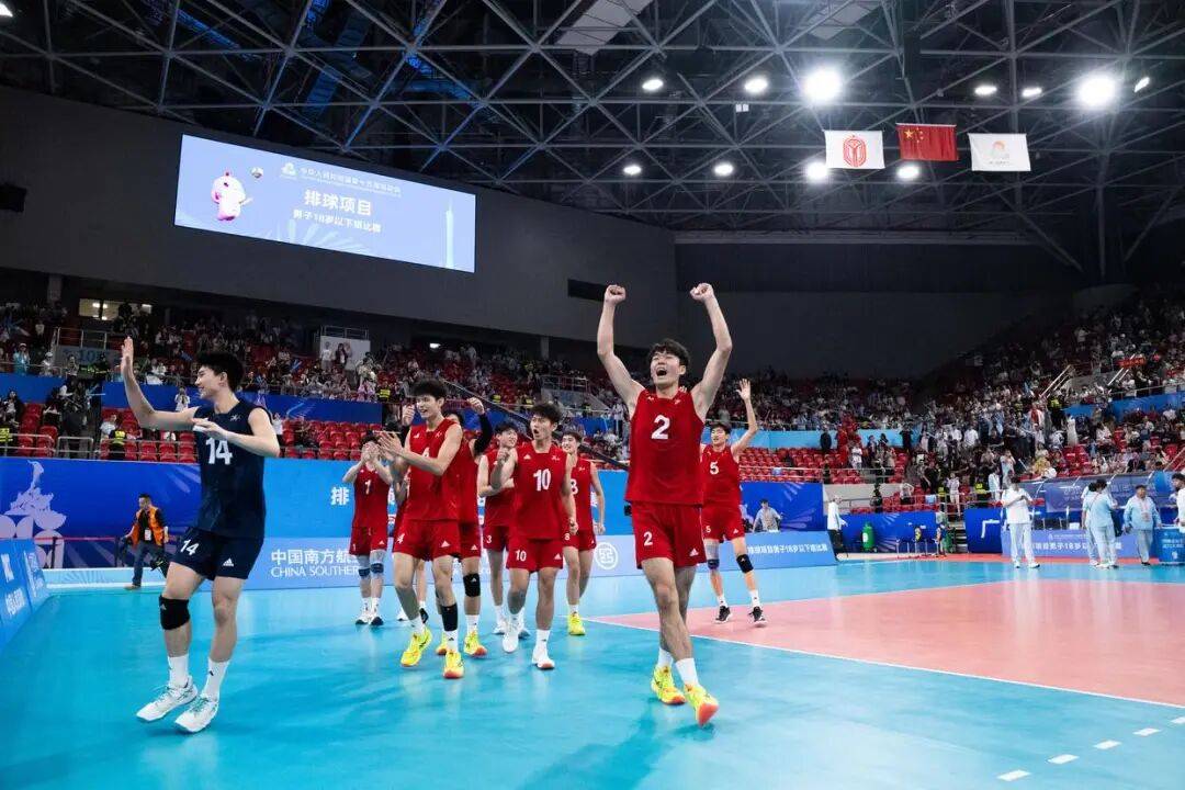 中国男子排球队完胜阿根廷晋级半决赛 中国男子排球队完胜阿根廷晋级半决赛