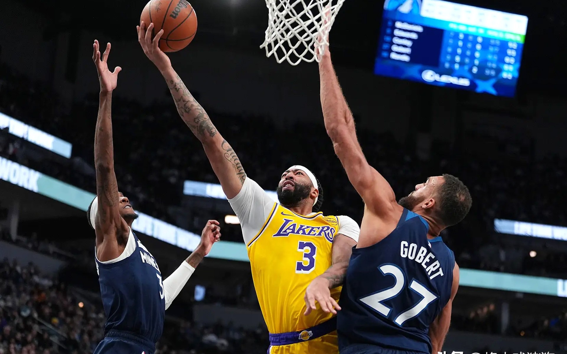 山东队翻盘湖人,孙铭徽惊艳四座 山东队翻盘湖人,孙铭徽惊艳四座