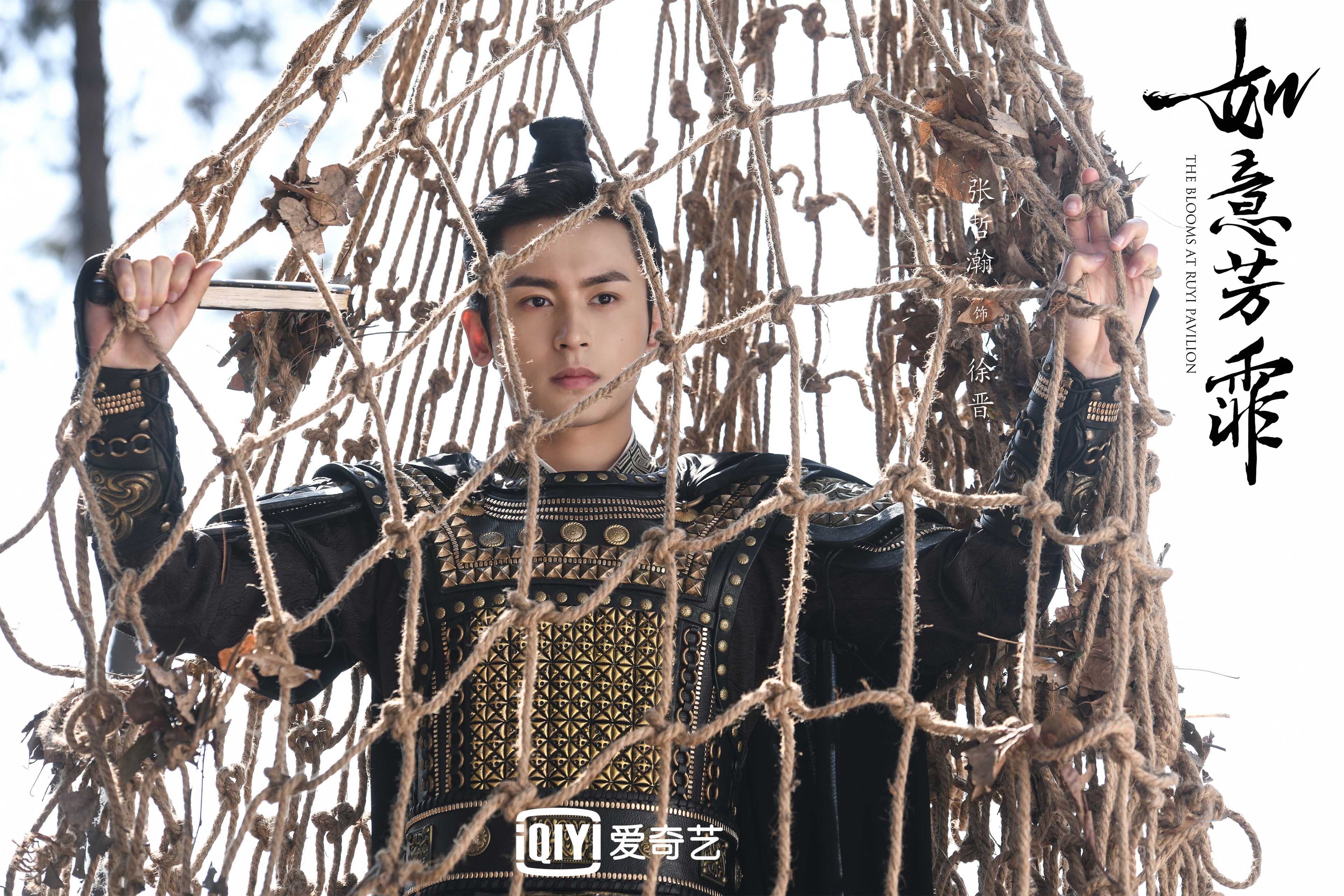 双城记，团队铁流碾过丛林，孤星一盏照亮旷野