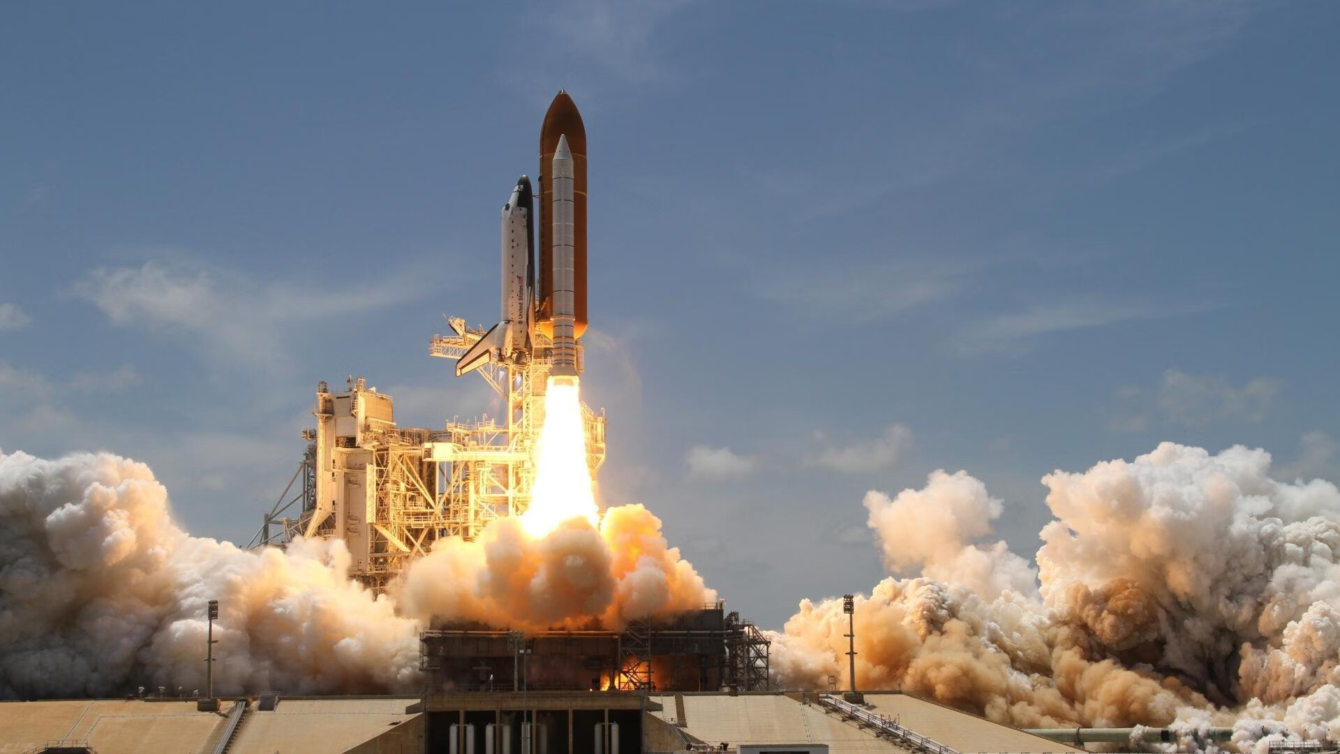 淬火的刀锋与季风,当拉什福德爆发映照皇家社会远航